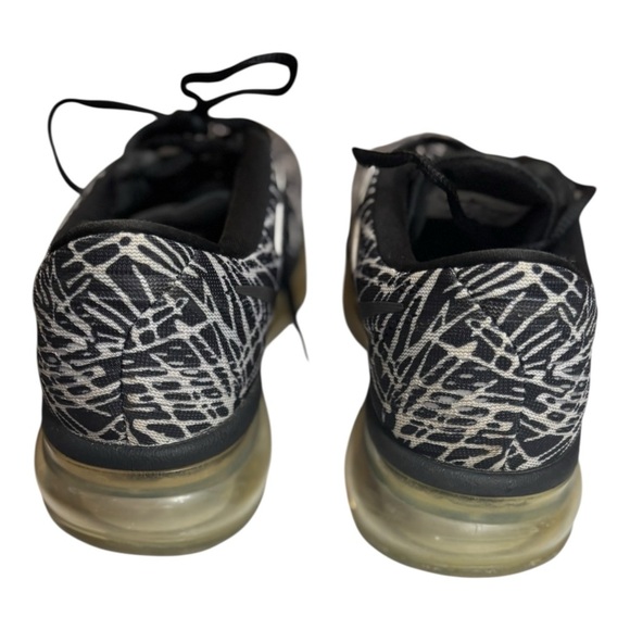 Nike Women’s Air Max 2016 Print Running Sneakers Black White Size 7.5 - Picture 4 of 13